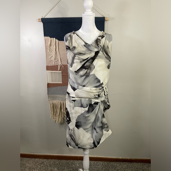 Robert Rodriguez Black Artsy Floral 100% Silk Cowl Neck Asymmetrical Mini Dress6 - Picture 2 of 10